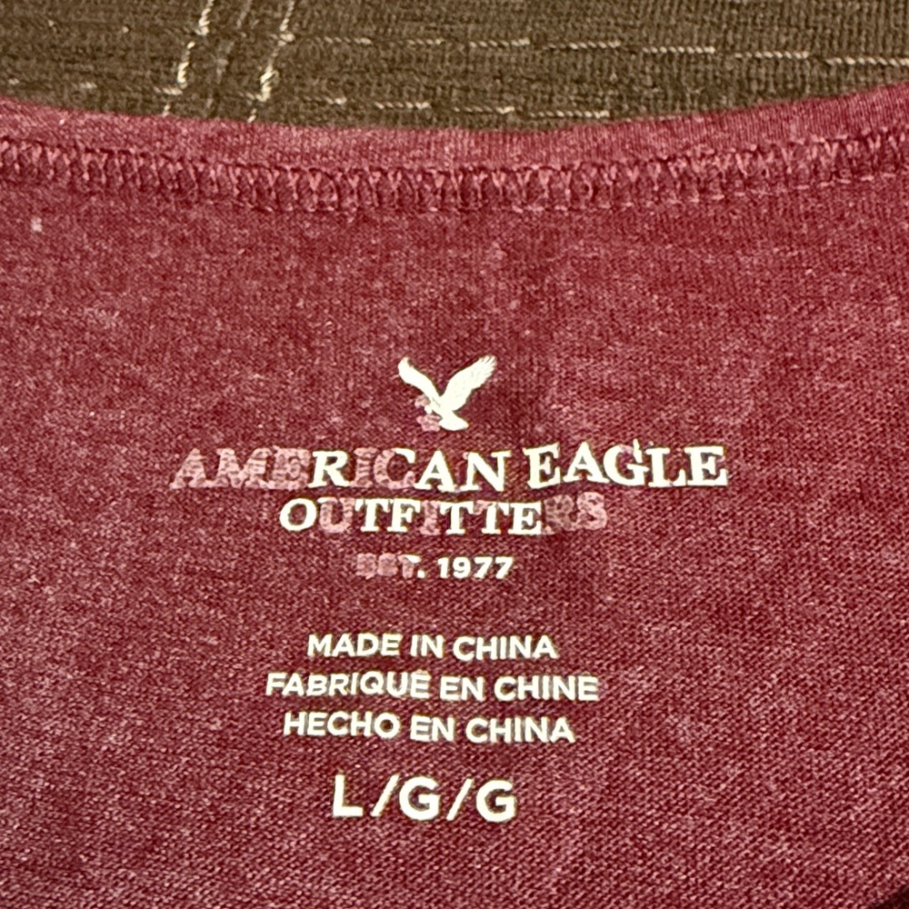 AMERICAN EAGLE OUTFITTERS T-Shirt 🦅 - Picture 3 of 10